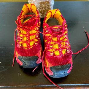 LaSportiva Raptor trail running shoe